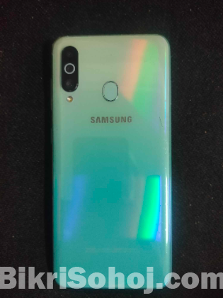 Samsung galaxy m40